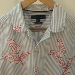 Tommy Hilfiger Men’s Blue Striped Shirt w/ Palm Leaf Detail - Size Medium